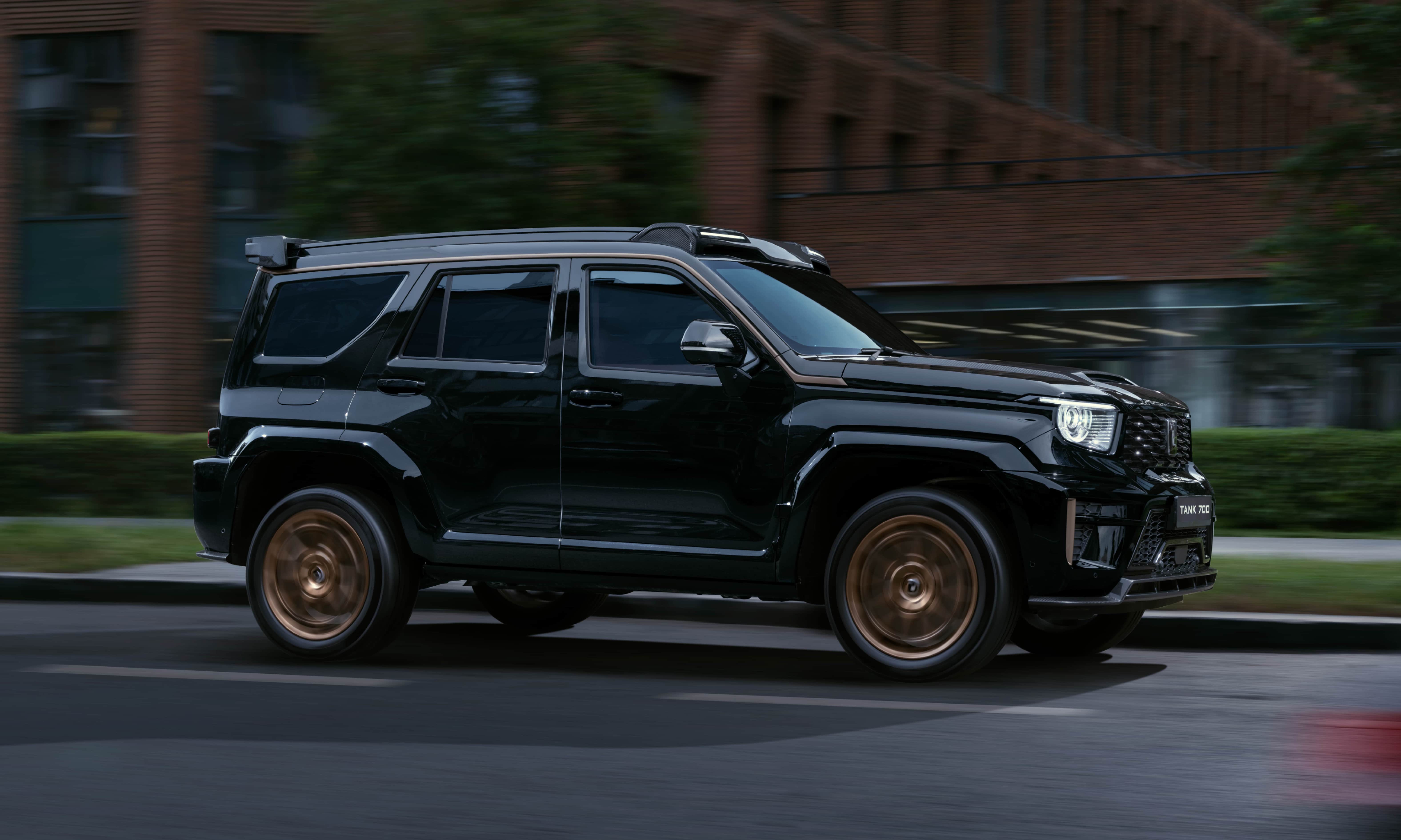 Пять уникальных фишек TANK 700